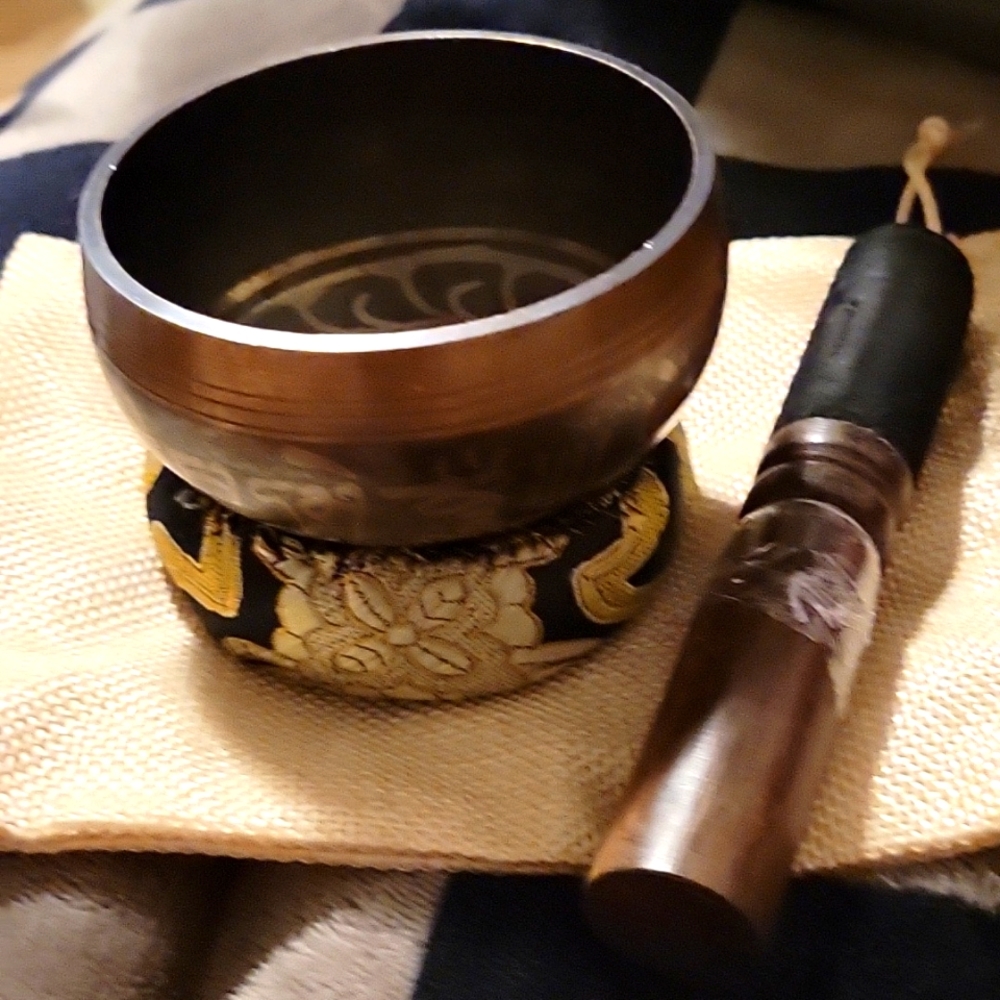 Mini Tibetan bowl